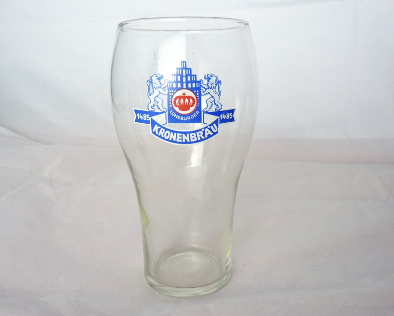 lueneburger_kronenbraeu_glas_05_bauchig